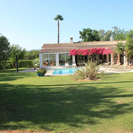 Jardim Do Paraiso Villa *